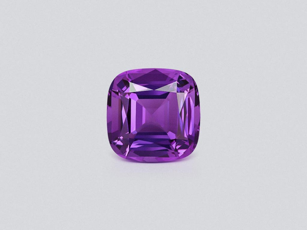 Amethyst cushion cut 18.86 carats, Brazil