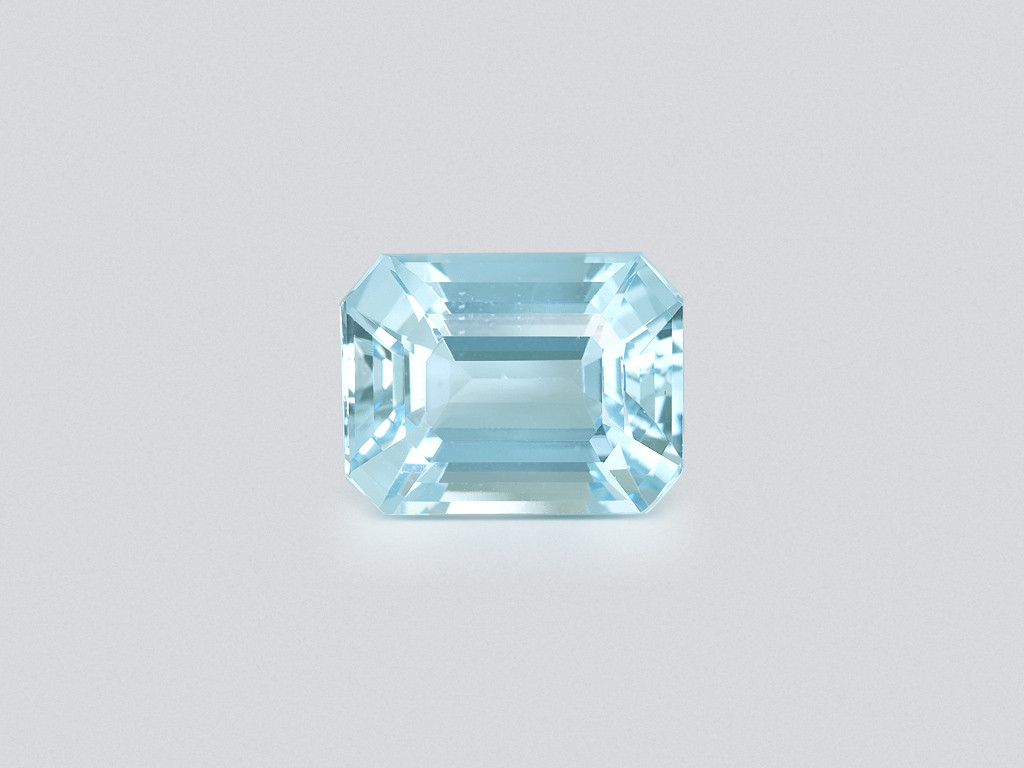 Aquamarine octagon cut 13.00 carats, Madagascar