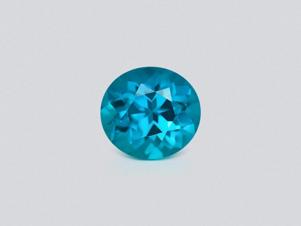 Blue apatite in oval cut 6.42 carats, Brazil
