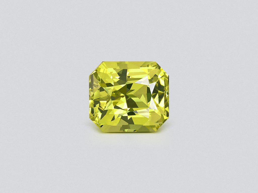 Chrysoberyl in radiant cut 2.22 carats, Sri Lanka