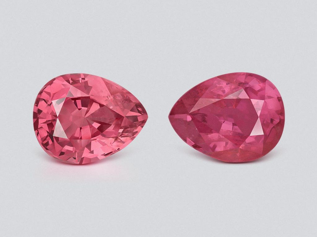 Contrasting pair of aquamarine and tourmaline pear cut 5.93 carats, Mozambique, Nigeria 5