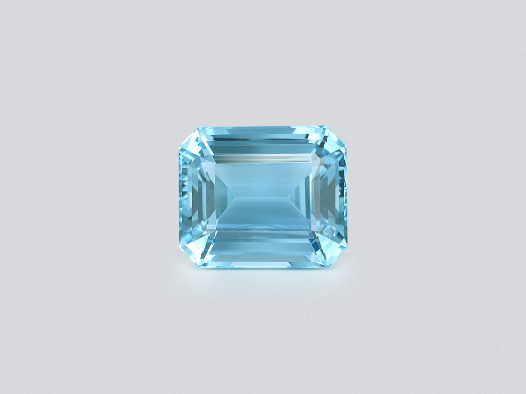 Large aquamarine"Santa Maria"octagon cut  45.48 carats, Madagascar