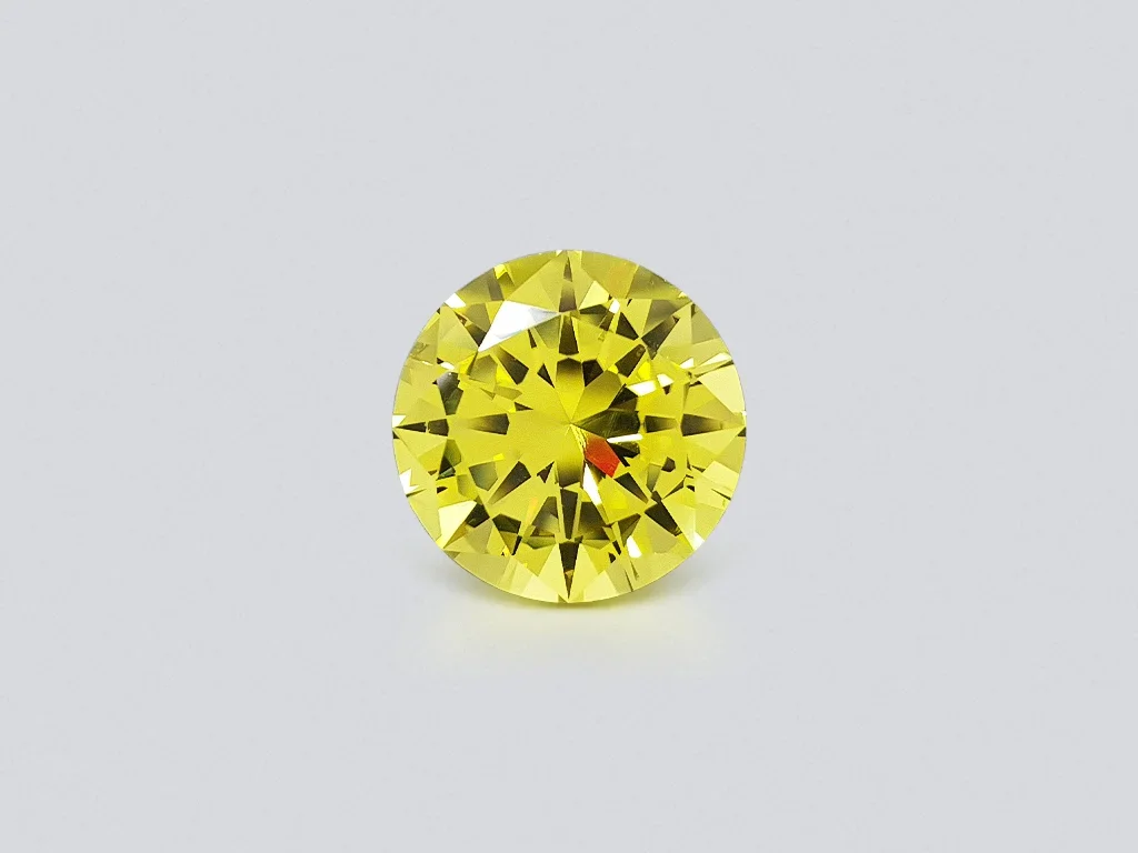 Large greenish-yellow citrine round cut 35.43 carats
