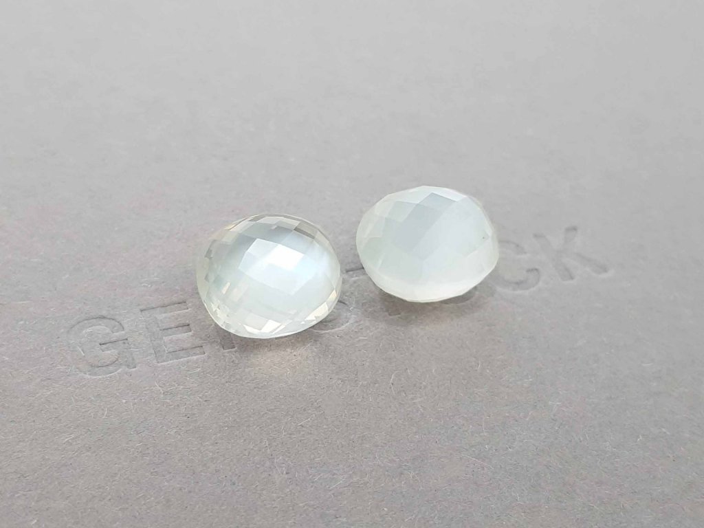 Moonstone from Burma 18.43 ct 3