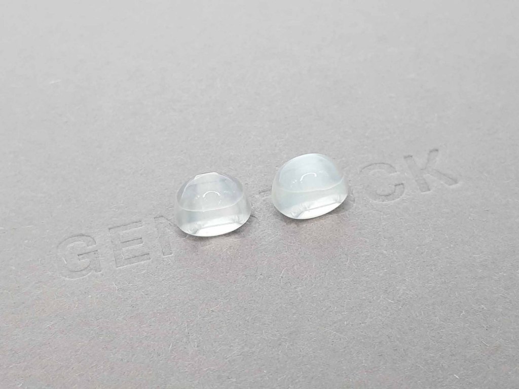 Moonstone from Burma in cabochon cut 7.42 carats 3