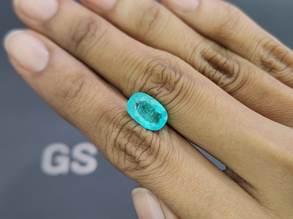 Neon blue Paraiba tourmaline in cushion cut 3.53 carats, Mozambique 2