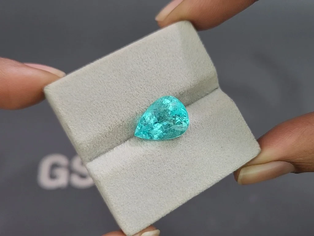 Neon blue Paraiba tourmaline in pear cut 6.03 carats, Mozambique 4