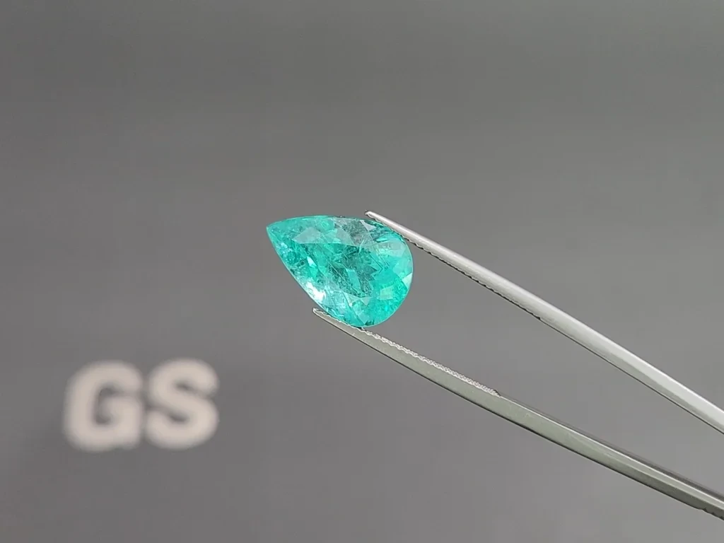 Neon blue Paraiba tourmaline in pear cut 6.76 carats, Mozambique 3