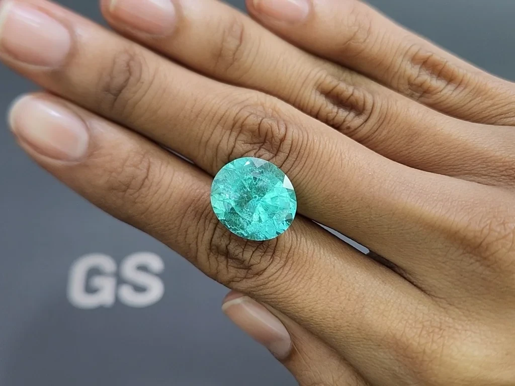 Neon blue Paraiba tourmaline oval cut 12.56 carats, Africa 2