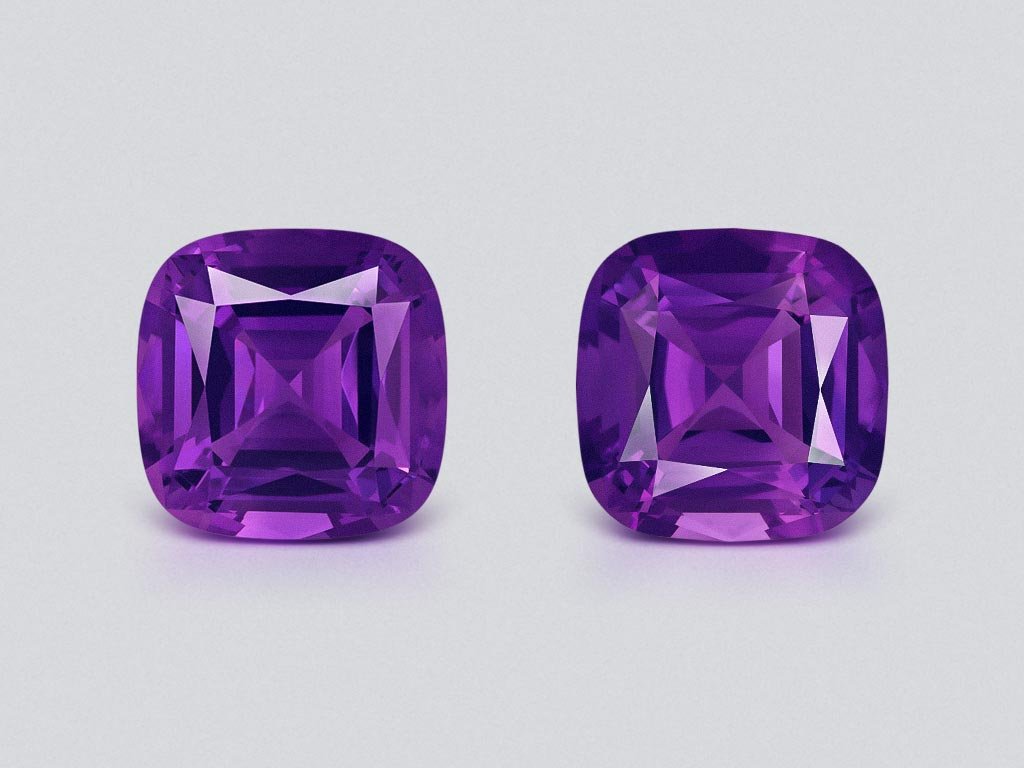 Pair of amethysts cushion cut 30.56 carats, Brazil