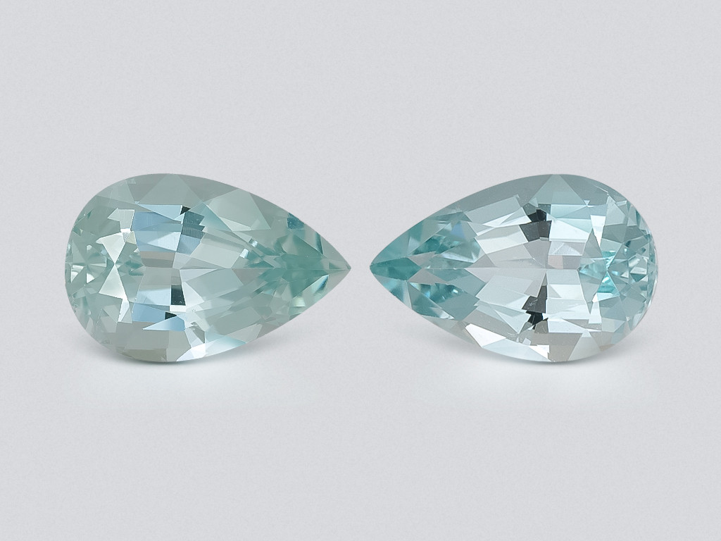 Pair of aquamarines pear cut 6.91 carats, Mozambique
