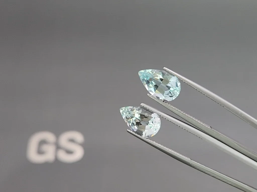 Pair of aquamarines pear cut 6.91 carats, Mozambique 3