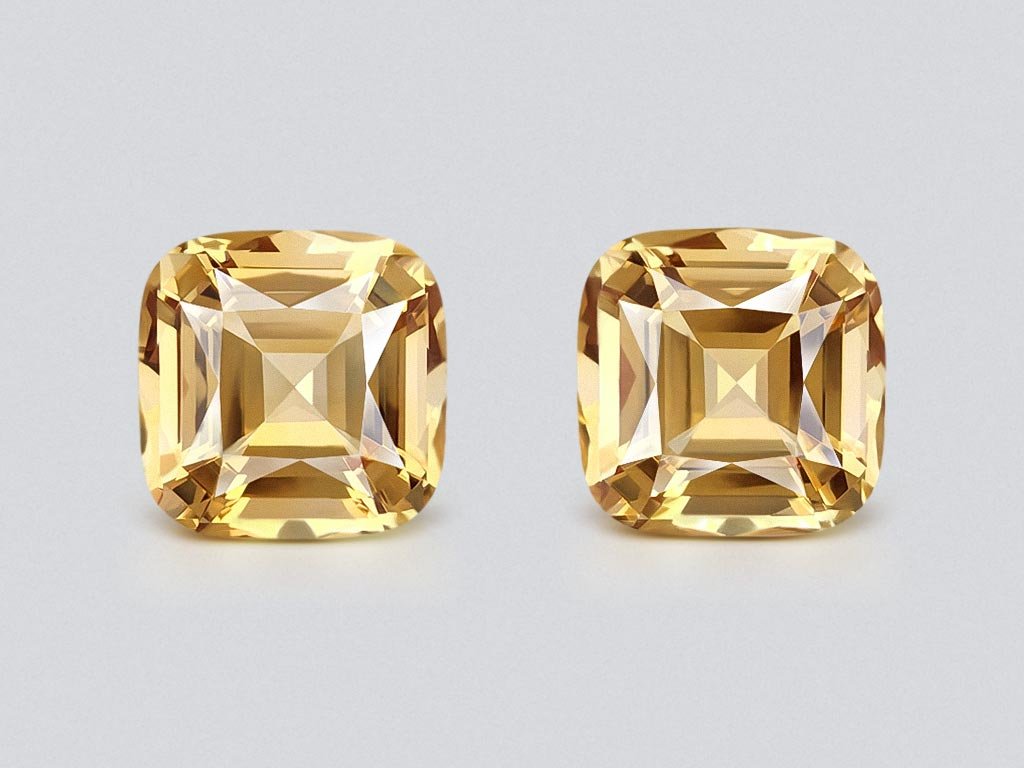 Pair of cushion cut yellow citrines 8.47 carats, Africa
