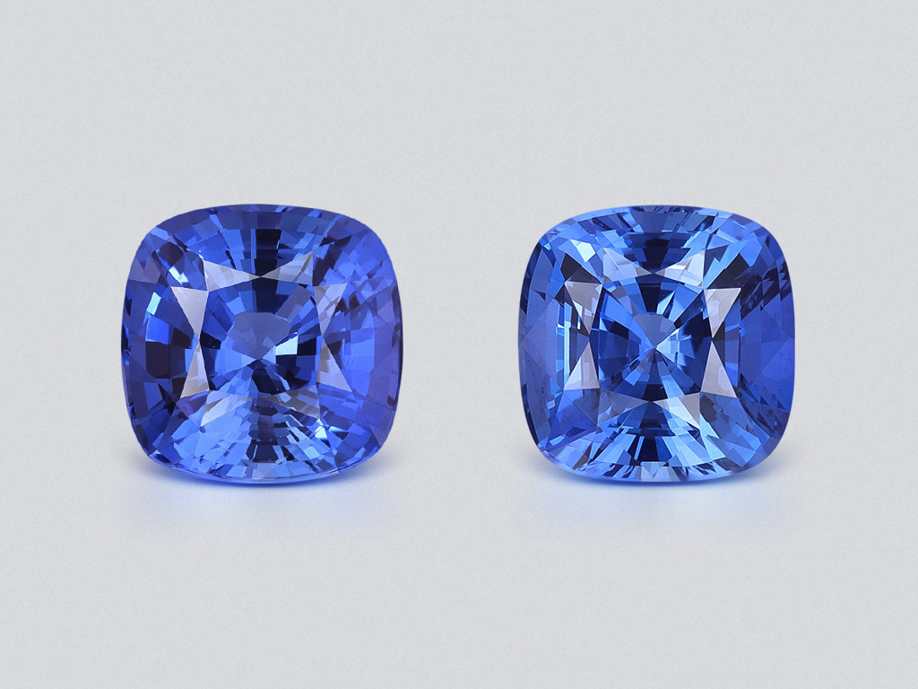 Pair of Intense Blue sapphires in cushion cut  5.59 carats, Sri Lanka