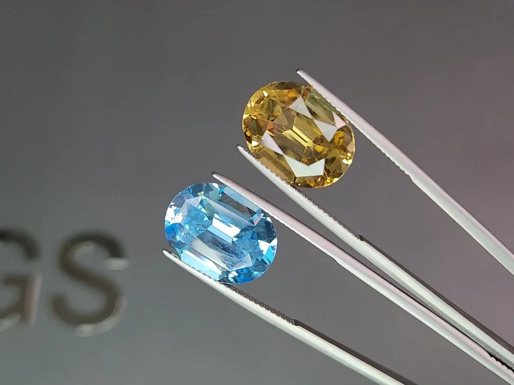 Pair of yellow citrine and sky blue topaz in high precision  cut oval 20.60 carats 3