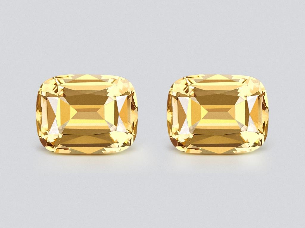 Pair of yellow citrines in a high-precision cushion cut 22.43 carats, Africa