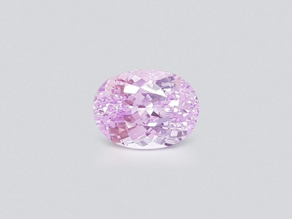 Pink kunzite oval cut 19.68 ct from Afghanistan