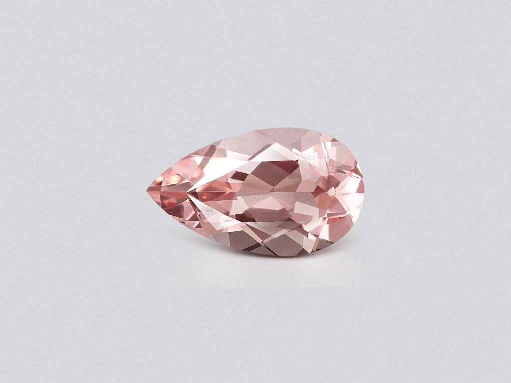 Pink morganite in pear cut 2.67 carats