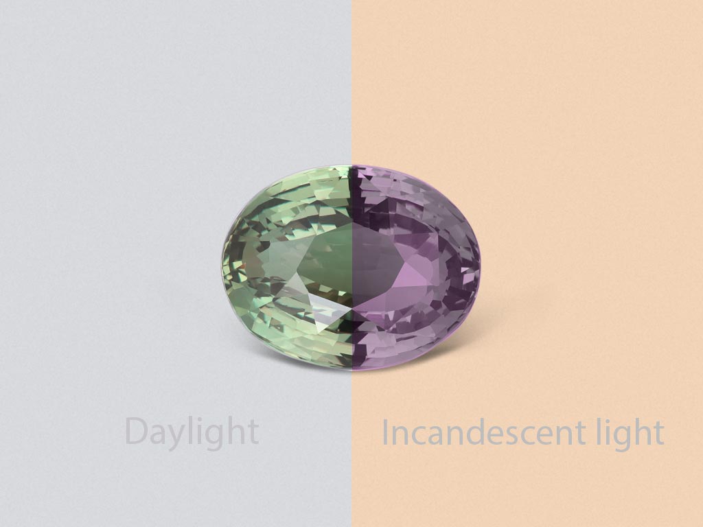 Rare alexandrite in oval cut with strong color change effect 4.05 ct, Sri Lanka