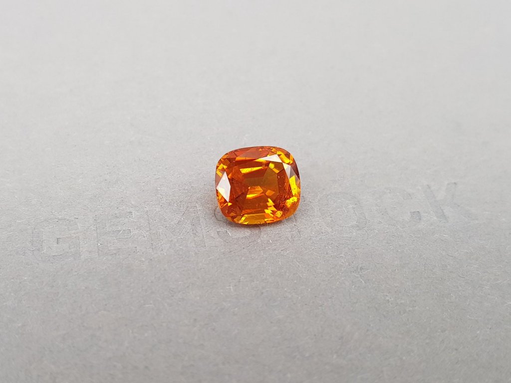Rare top quality clinohumite in cushion cut 3.74 ct, Afghanistan 3
