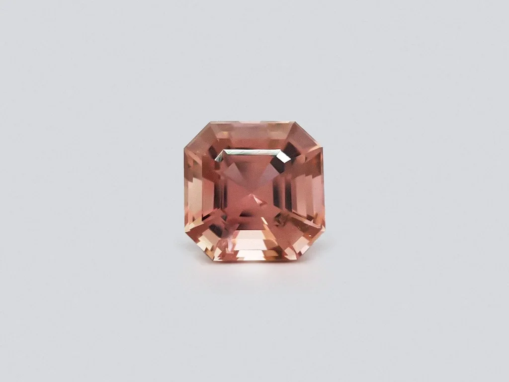 Rare top quality clinohumite in cushion cut 3.74 ct, Afghanistan 5