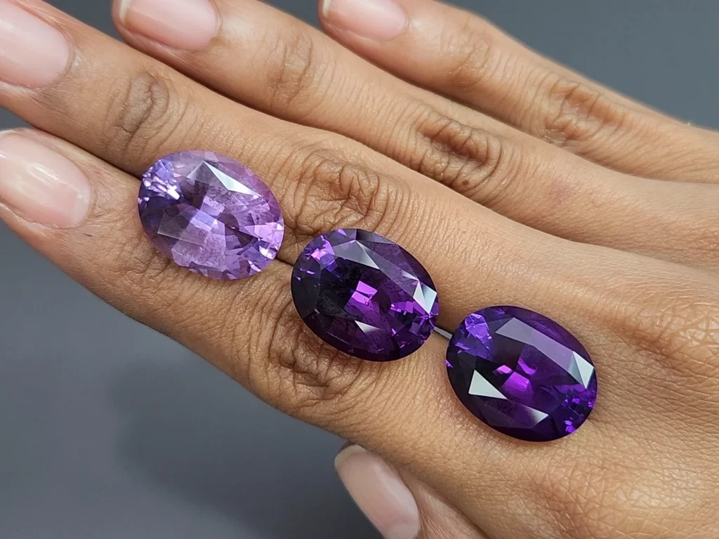 Set amethyst oval cut 42.36 carats, Brazil 2