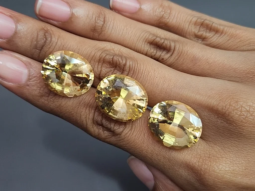 Set citrine high precision oval cut 47.26 carats, Africa 2
