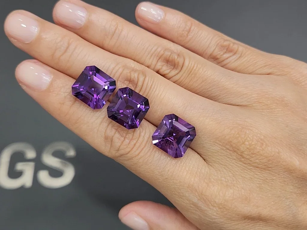 Set of amethysts in asscher cut 22.13 carats, Sri Lanka 2