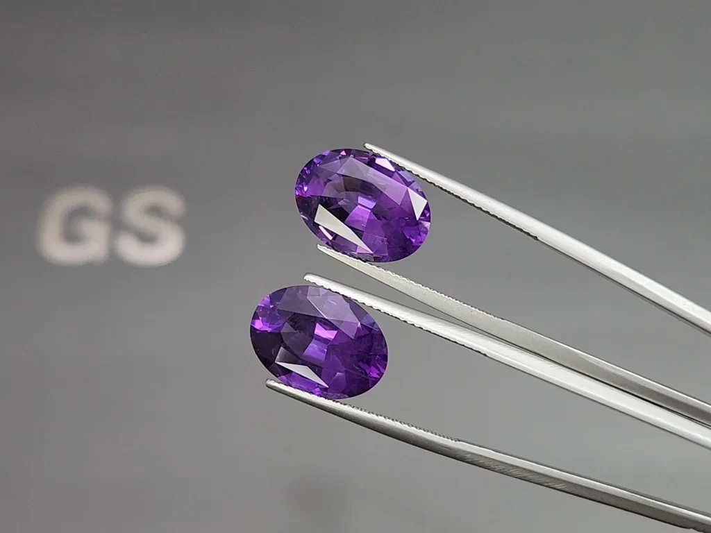 Set of amethysts oval cut 17.40 carats, Brazil 4