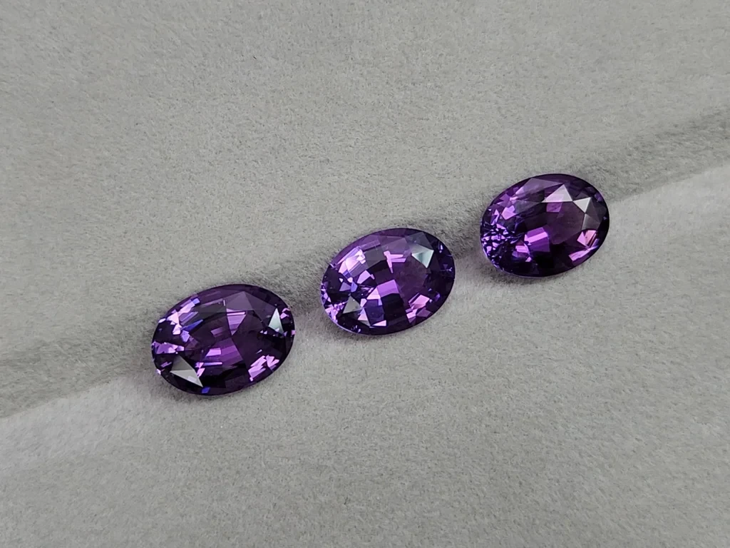 Set of amethysts oval cut 18,61carats, Brazil 5
