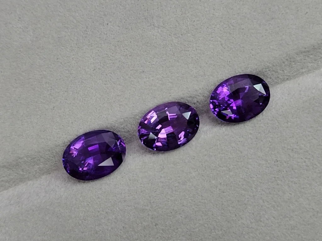 Set of amethysts oval cut 19.59 carats, Brazil 5
