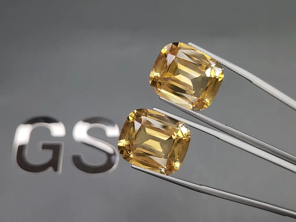 Set of yellow citrines in high precision cushion cut 55.00-57.00 ct, Africa 4
