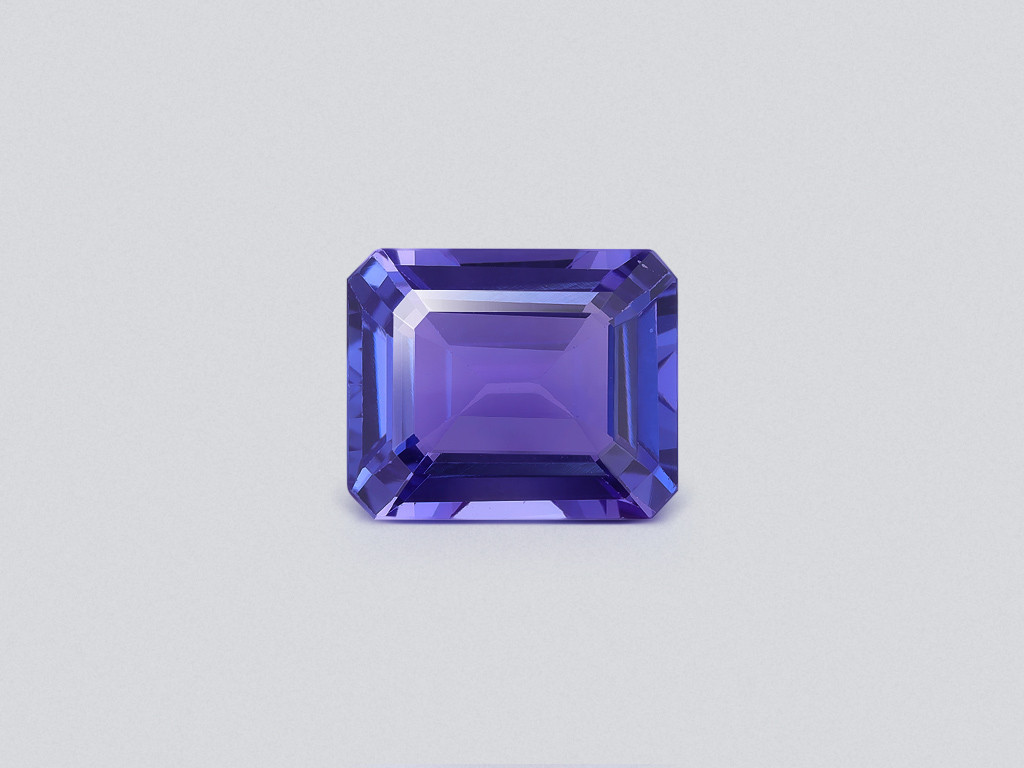 Tanzanite octagon cut 7.18 carats, Tanzania