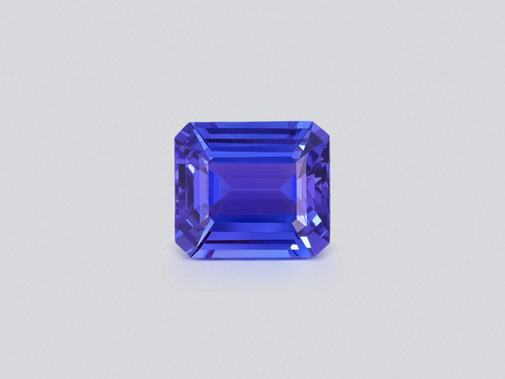 Tanzanite octagon cut 7.38 carats, Tanzania