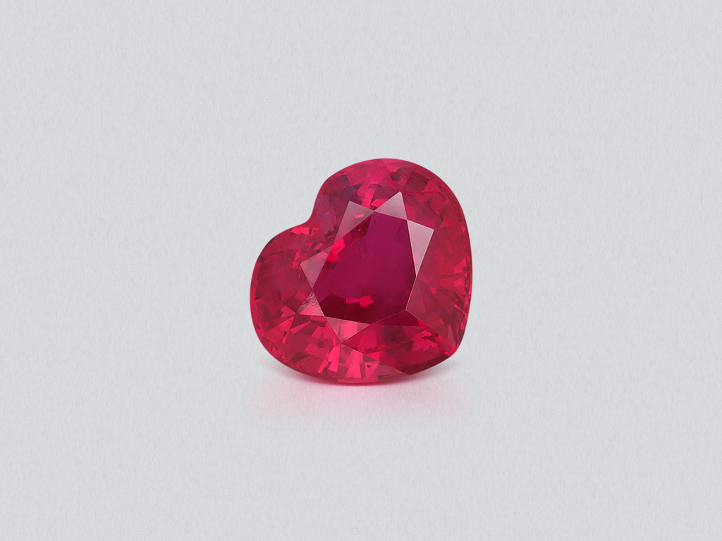 Unheated Intense Red ruby in heart shape 2.53 carats, Mozambique