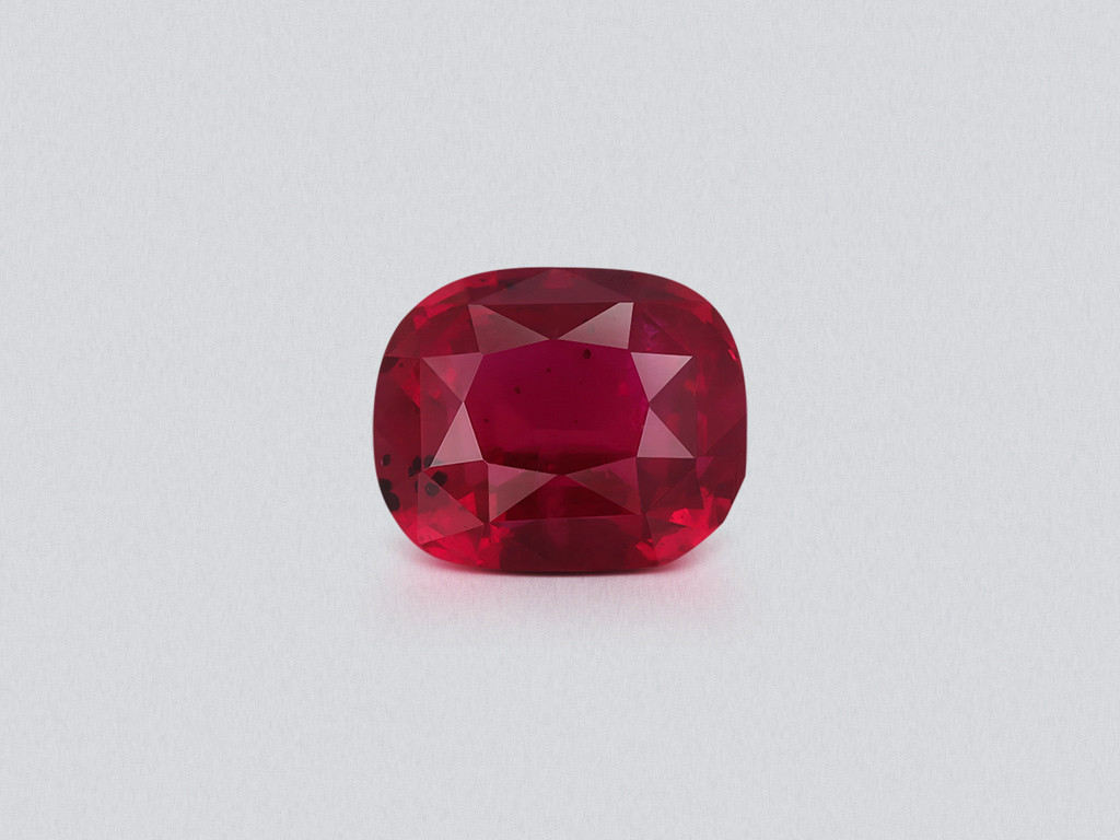 Unheated ruby Pigeon blood cushion cut 1.59 carats, Mozambique