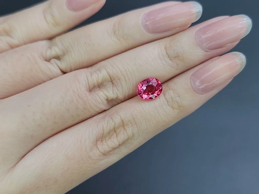 Vibrant Intense pinkish red Mahenge spinel in oval cut 2.01 carats, Tanzania 2