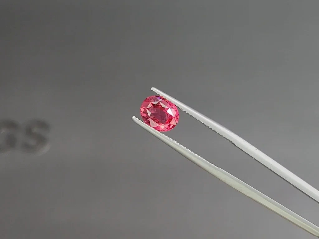 Vibrant Intense pinkish red Mahenge spinel in oval cut 2.01 carats, Tanzania 3