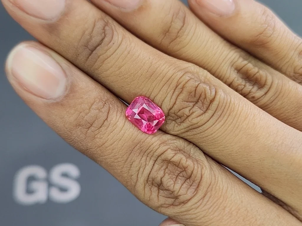 Vibrant Vivid Pink Mahenge spinel in cushion cut 2.57 carats, Tanzania 2