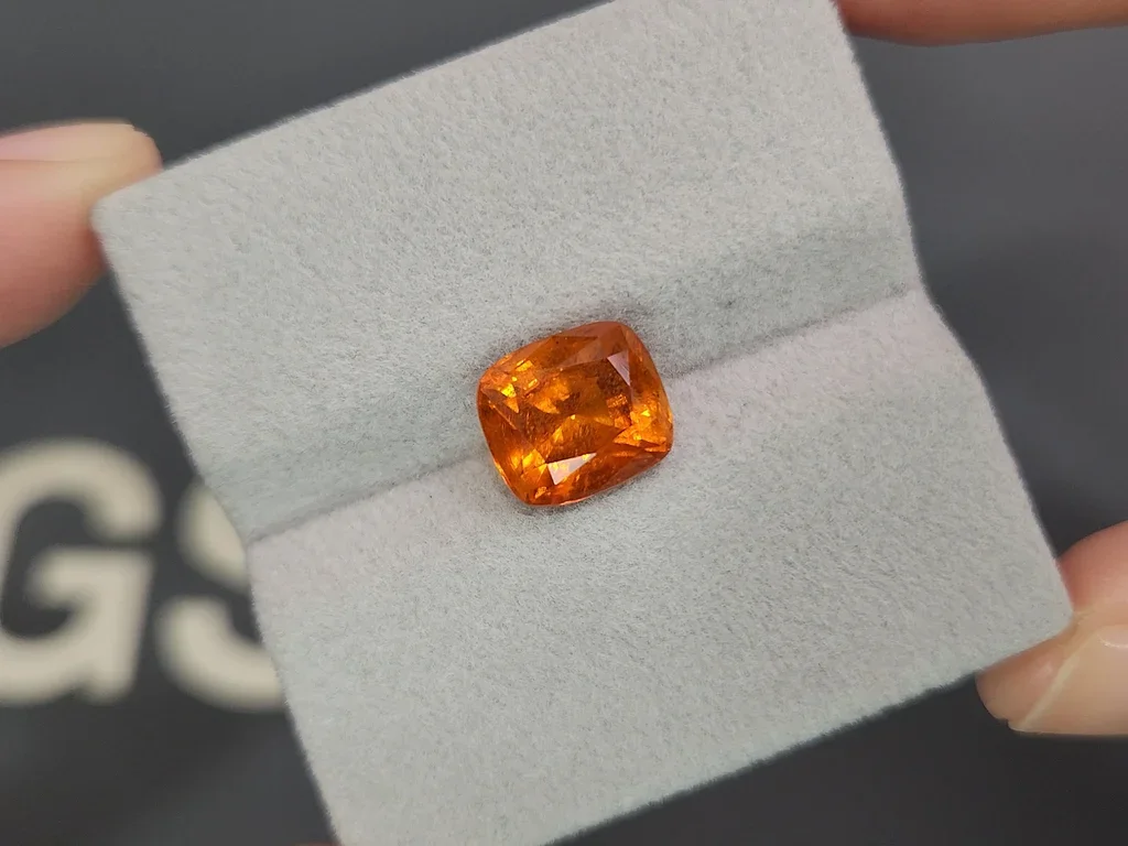 Vivid orange clinohumite in cushion-cut 4.59 carats, Afghanistan 4
