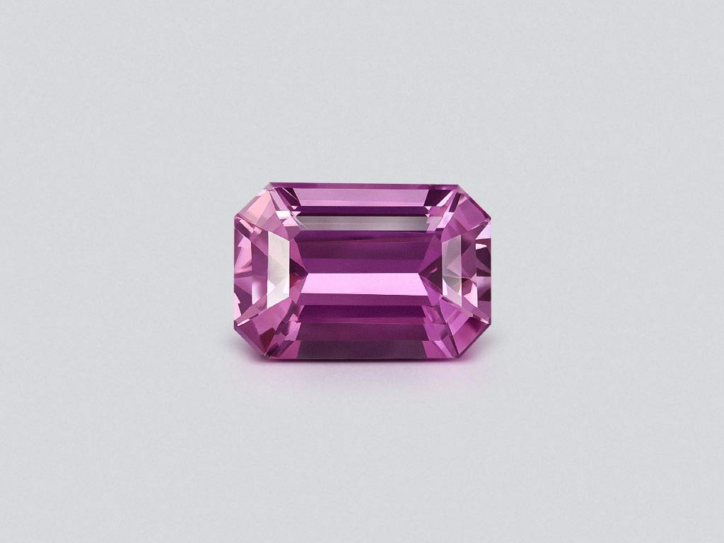 Vivid pink kunzite in octagon cut 24.32 carat, Afghanistan