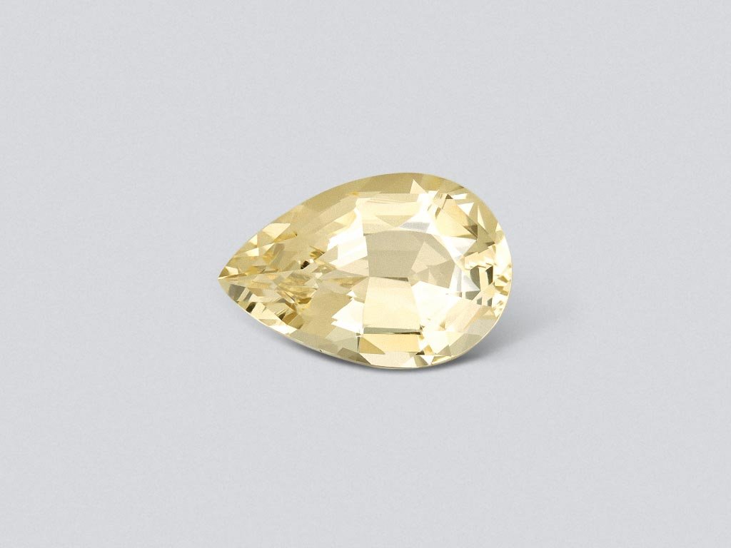 Yellow beryl in pear cut 2.36 carats, Nigeria