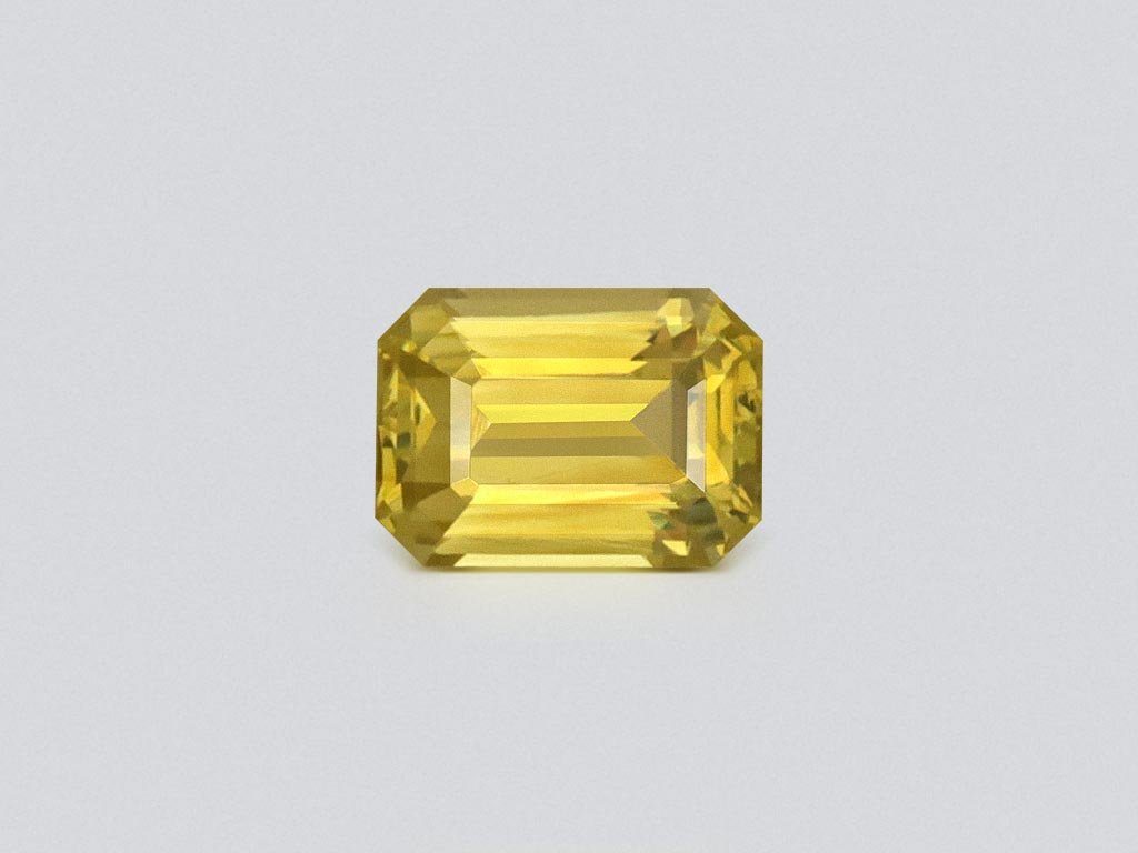 Yellow-green chrysoberyl in octagon cut 1.54 carats, Sri Lanka
